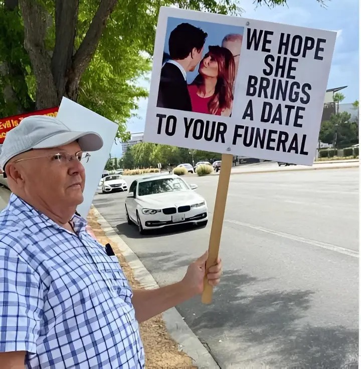 [Image: Funer.jpg]