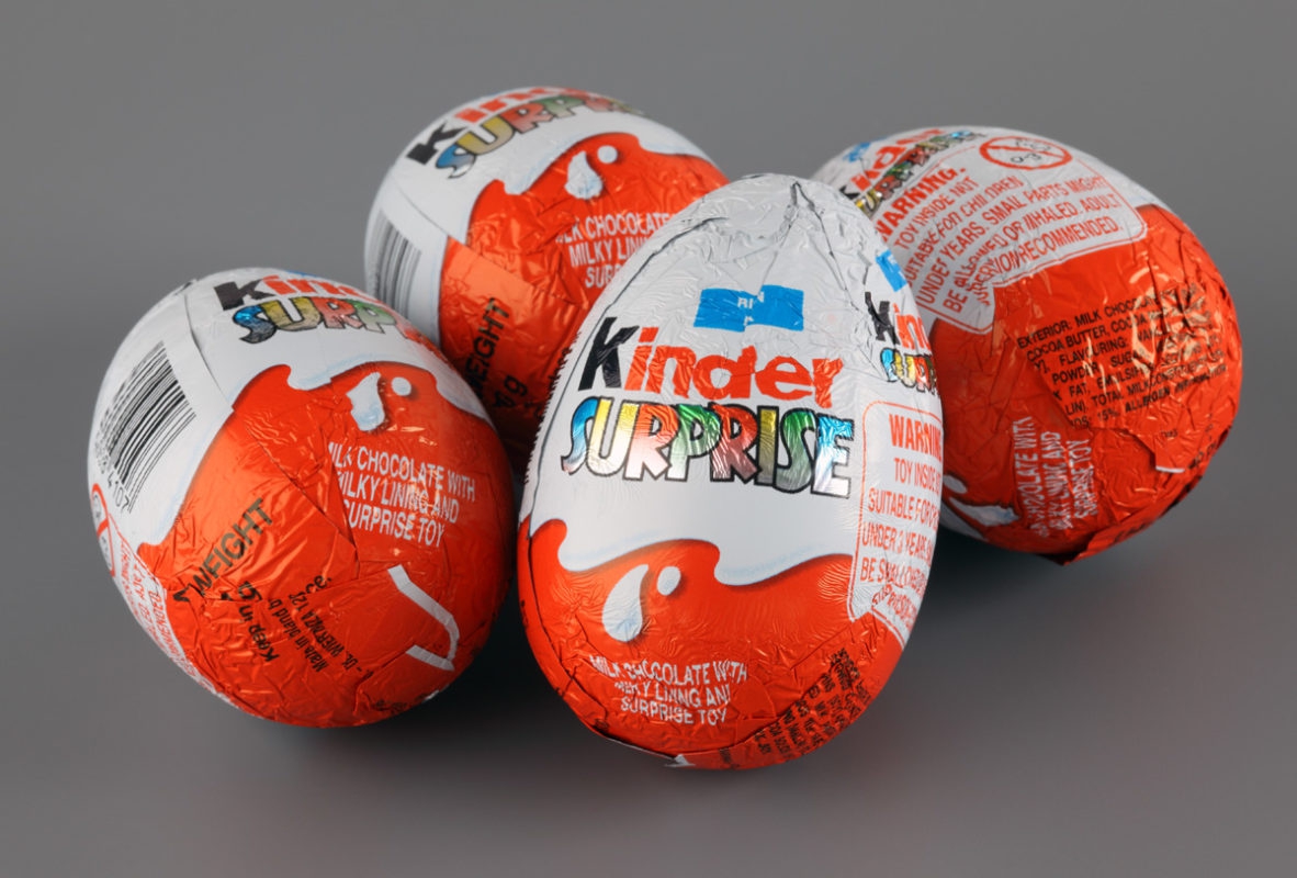 Europa retira los Kinder Sorpresa para su venta tras casos de salmonelosis