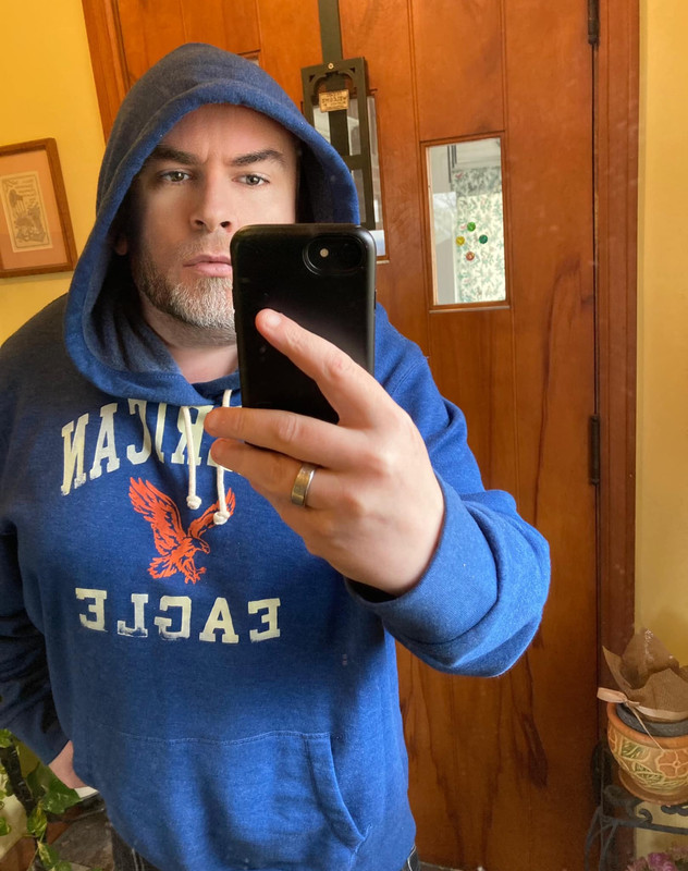 hoodie.jpg
