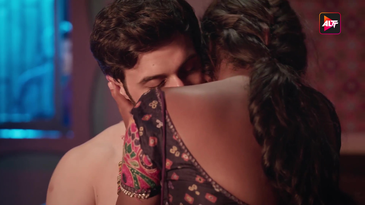 vlcsnap-2025-03-21-03h00m12s927