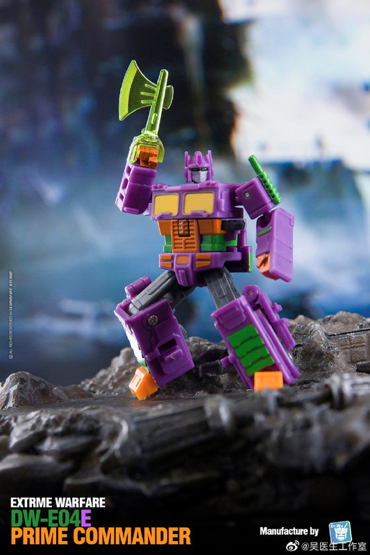 Dr-Wu-DW-E04E-Prime-Commander-02