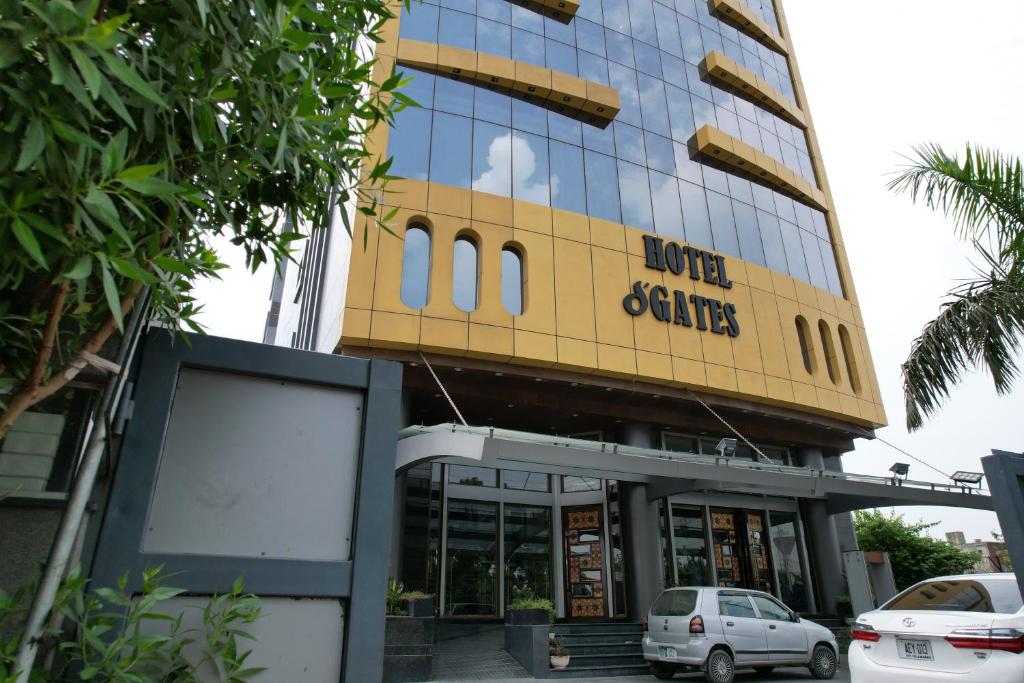 HOTEL d'GATES