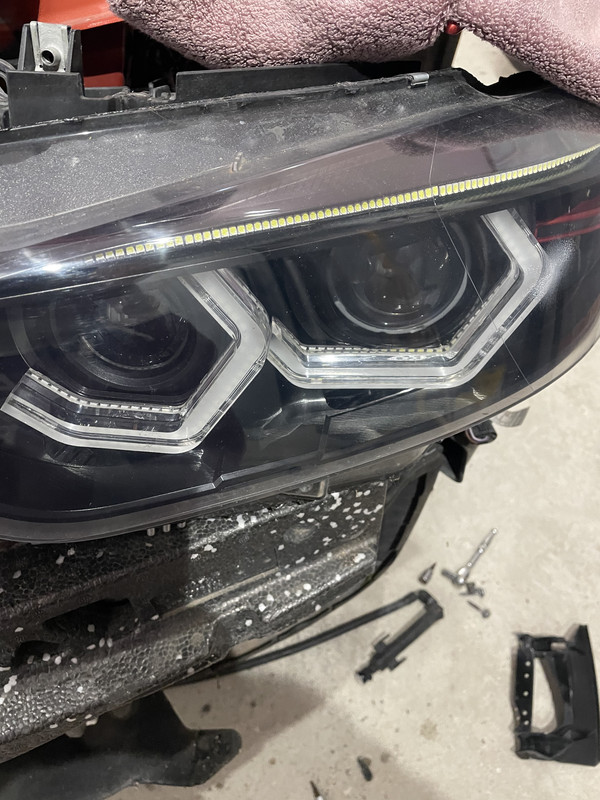 4F4ACF02-4C98-489D-9FDB-699E44BBAADD