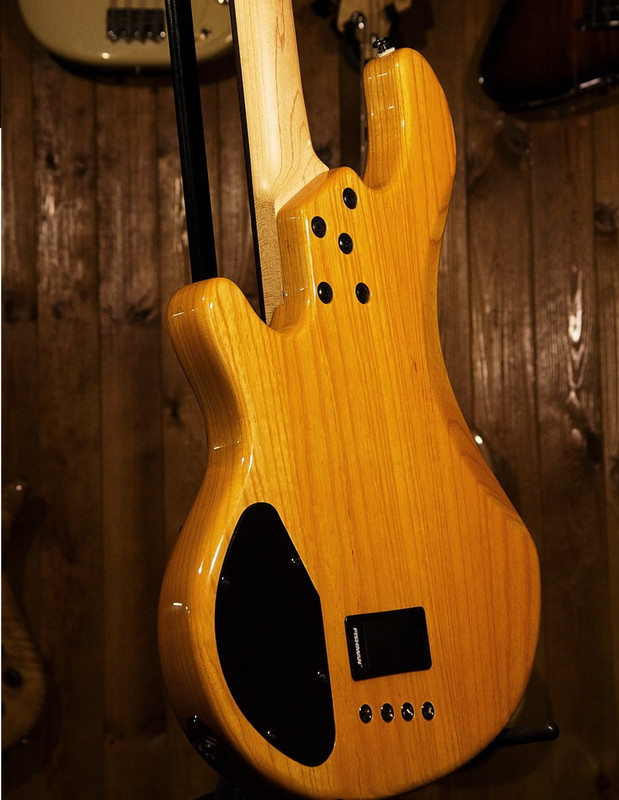 bas-gitara-Lakland-44-02-Natural-Rosewood-2005-0
