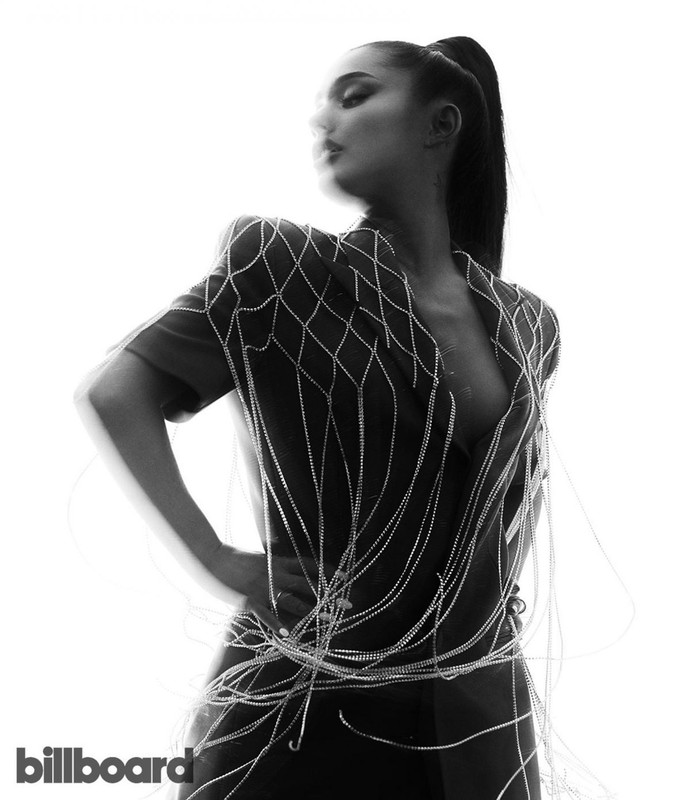 7A402553-6AE9-487E-8D54-574638E721C8