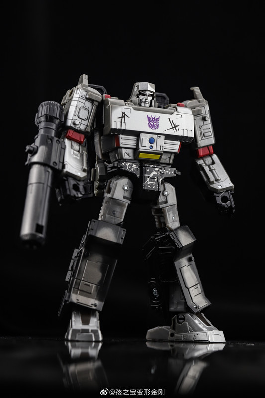 WFC-Netflix-Megatron-01