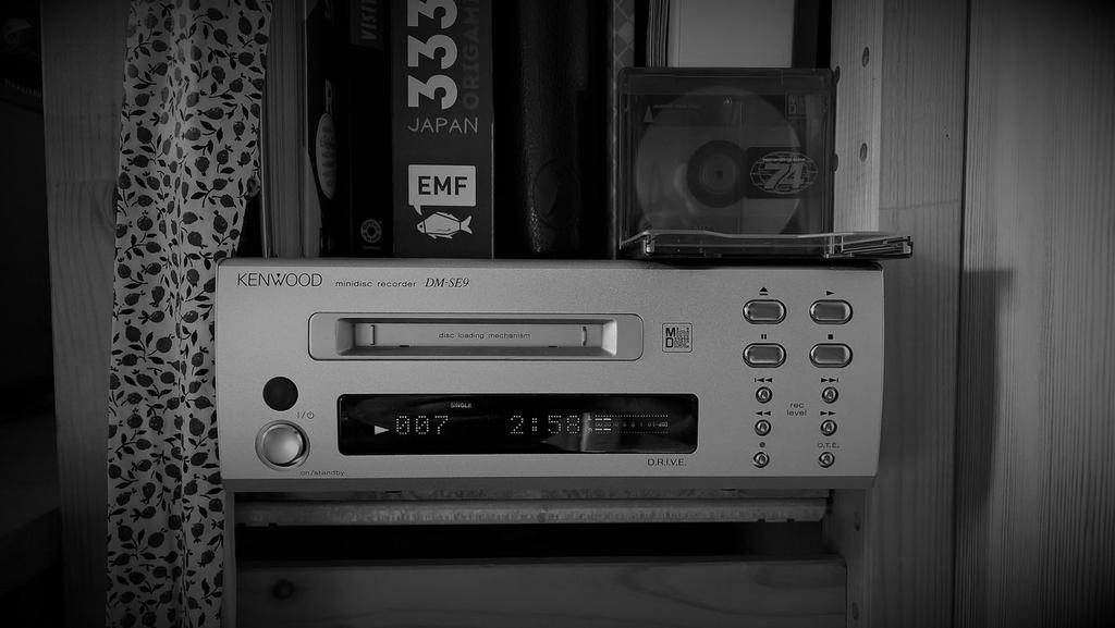 [Bild: kenwood-dm-se-9.jpg]