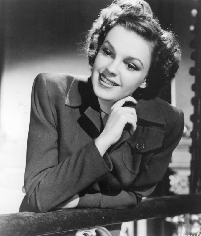 Judy_Garland_mc60