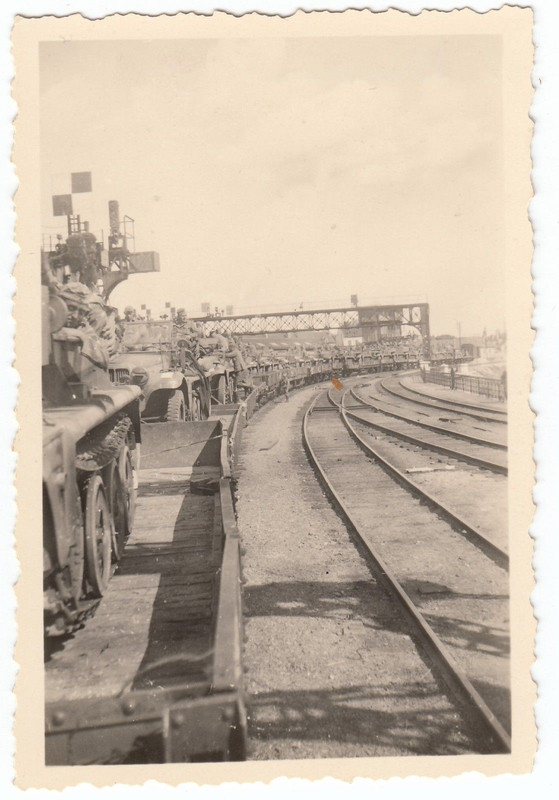 WH Panzerjäger SD.Kfz.Eisenbahnwagon Truppentran