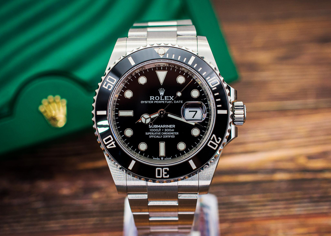 1-126610LN_Listing-06BLUR