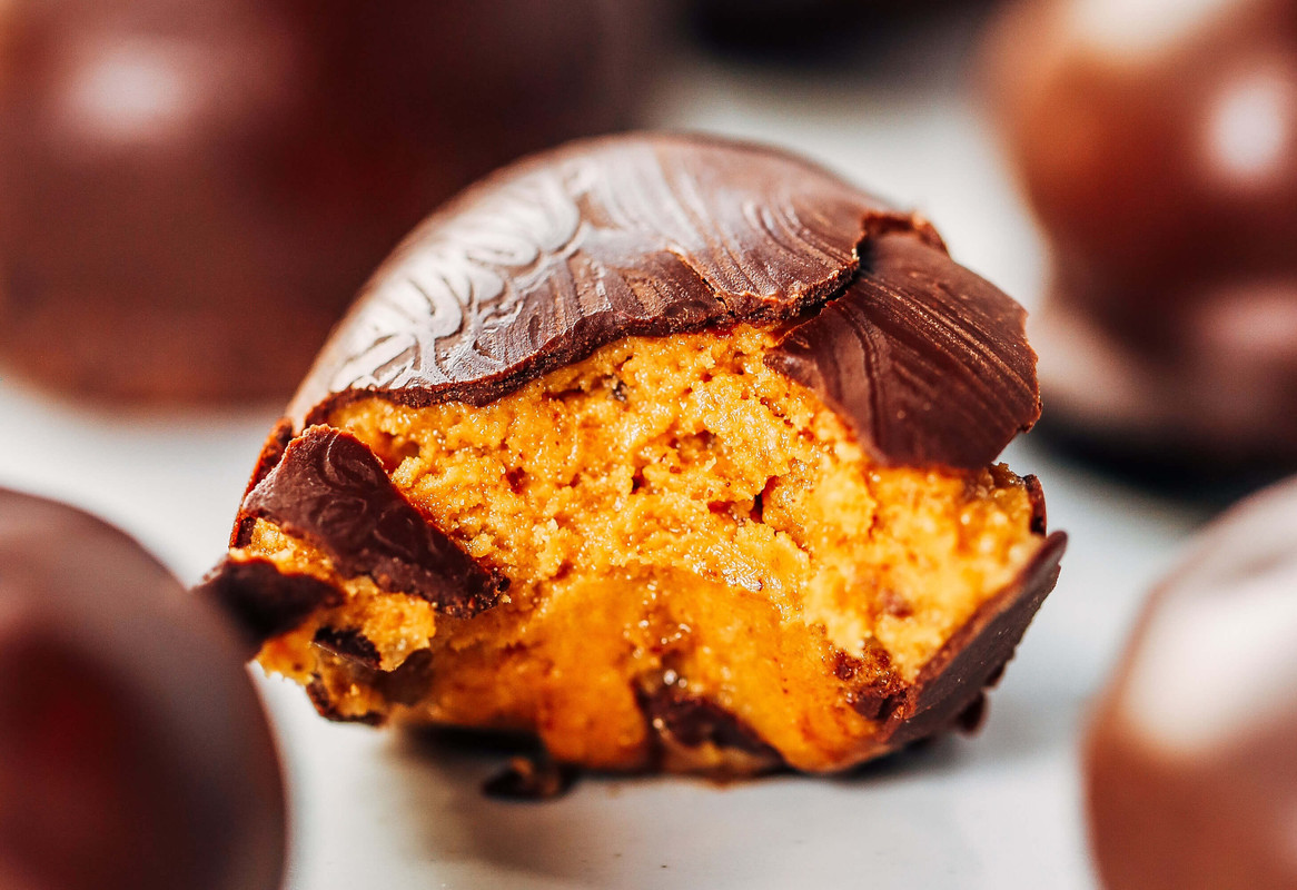 Low-Carb Shelled nut Butter Treats