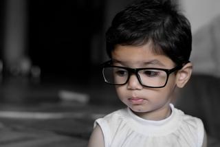 anak-berkacamata-160904050737-163.jpg