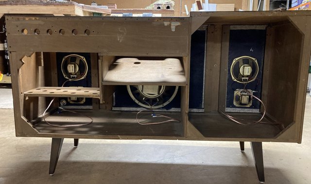 Speakers.jpg