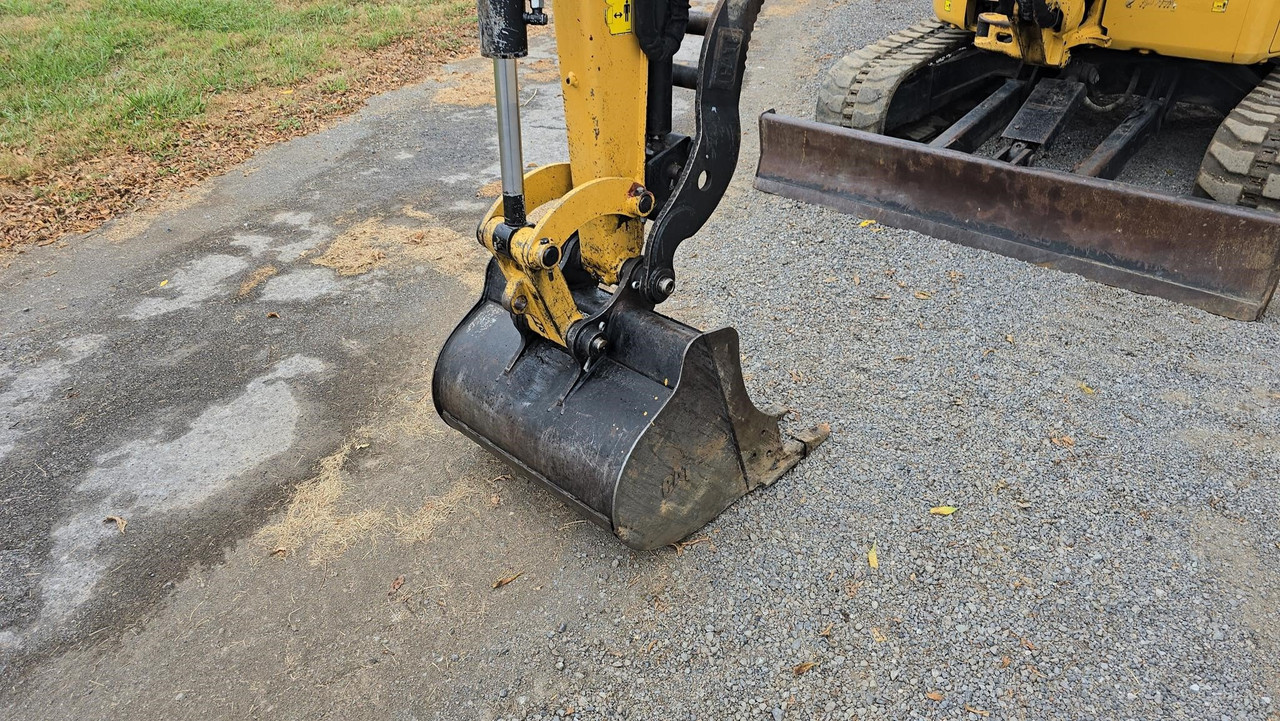 Vehicle thumbnail 28