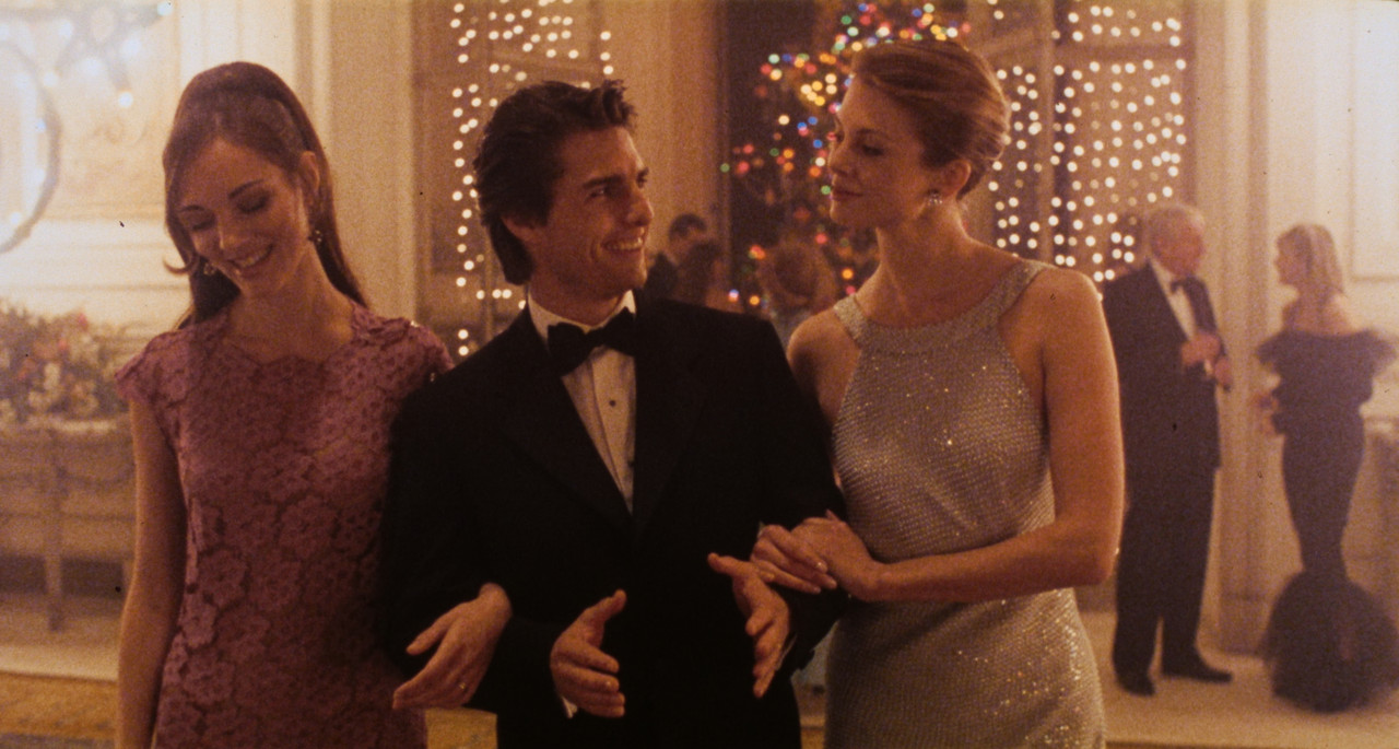 Eyes.Wide.Shut.(1999).WB.35mmITScan.v2-UHD-x265.mkv_snapshot_00.12.16.696