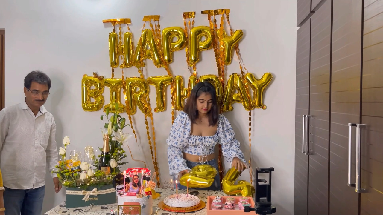 Cute Sexy Girl hot Navel and boobs in blue crop top and jeans mp4 snapshot 00 21 609