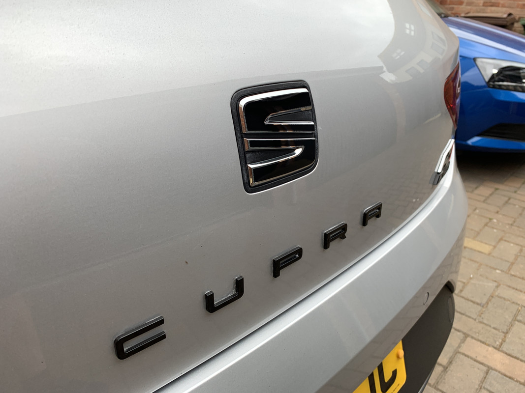 BCD63D70-AED4-447E-A24C-AAFF914653FA