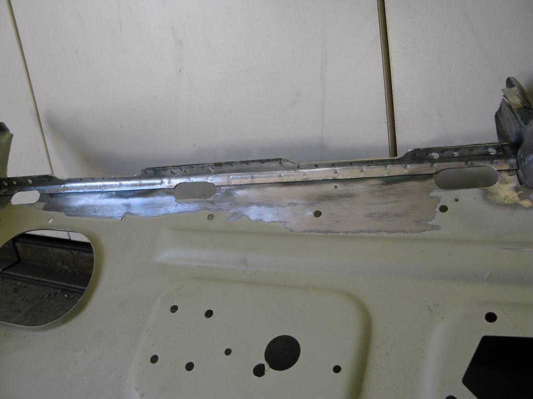 doorcrack_4
