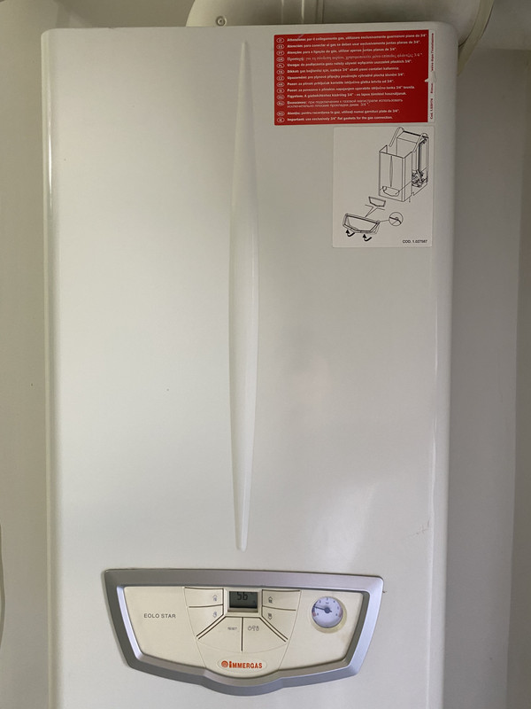 D2BDBE12-9C35-406B-8351-BA9A120909EE