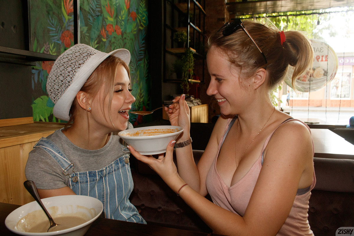 full_026_1453091542310477