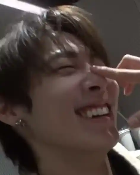 e62c4dfd2ac68726b7ed8d851d58ca2c_copy_472x588