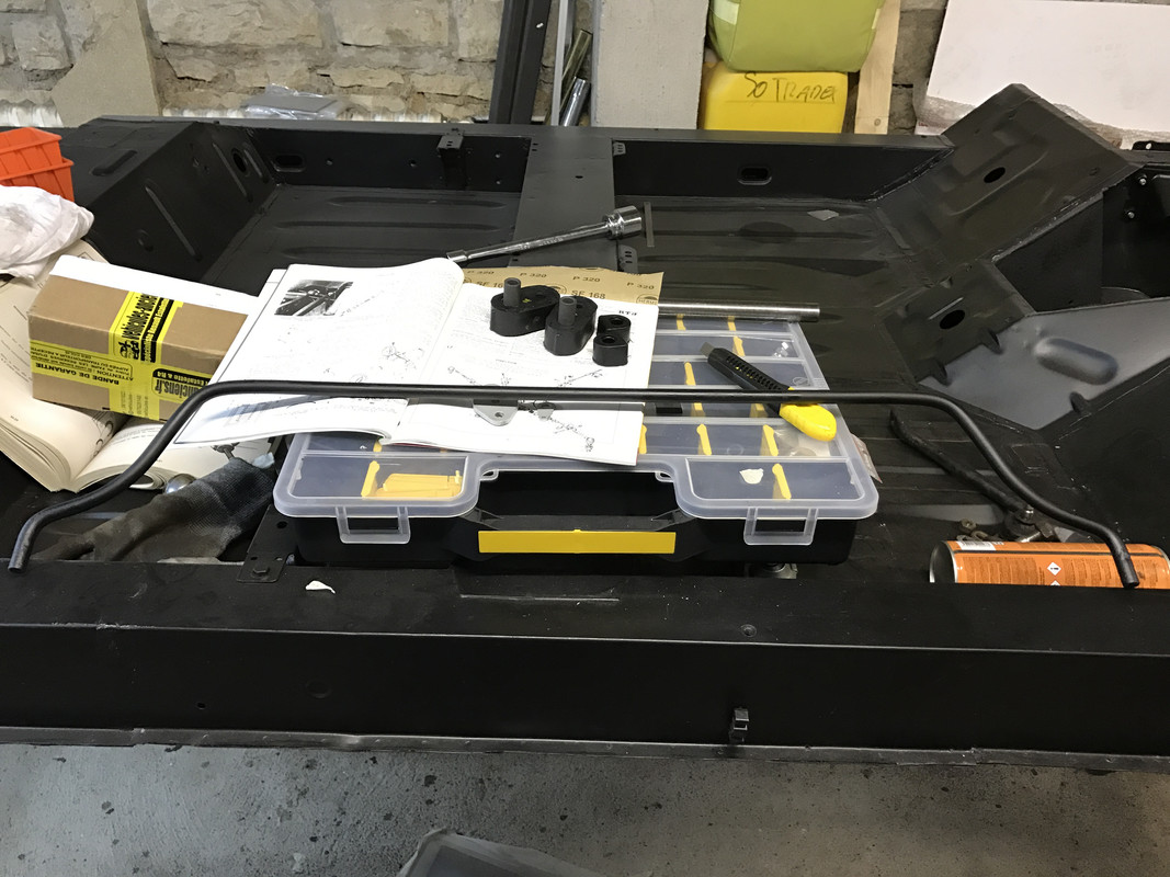 Restauration 4L (967)