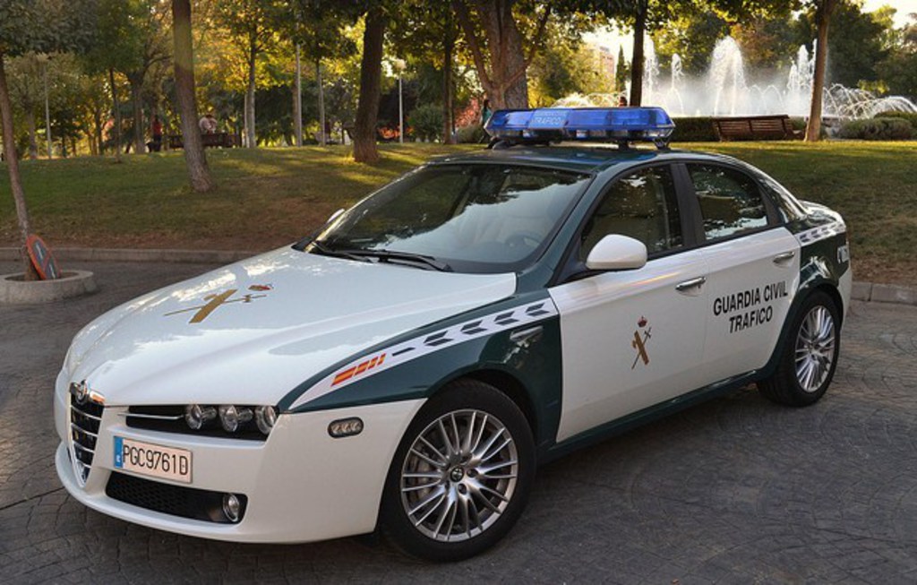 Alfa-Romeo-159 Guardia-Civil-Tráfico (2005-08)