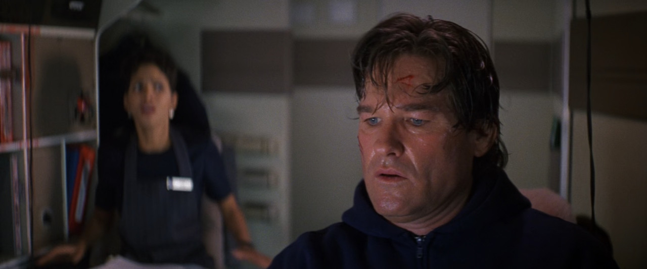 Executive Decision 1996 (1080p x265 10bit Tigole