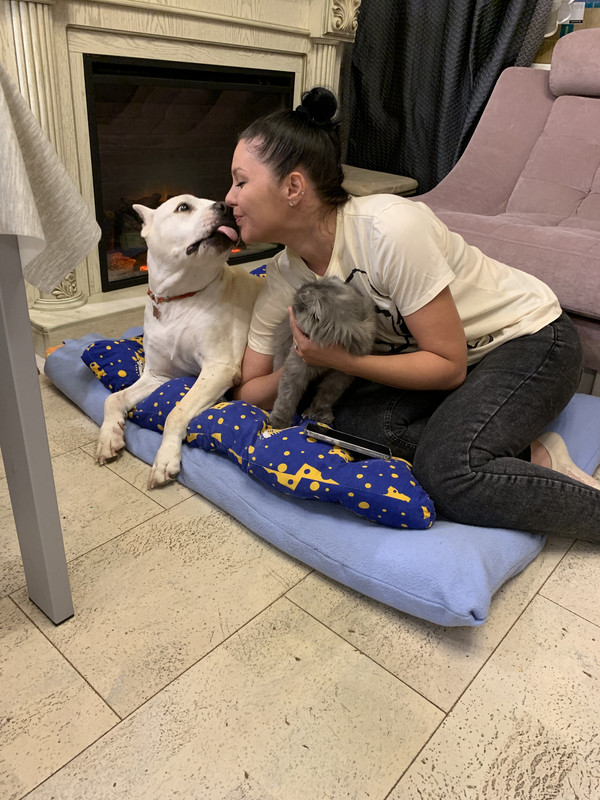 75F136D2-219F-4B8D-A651-C596B20D3A98