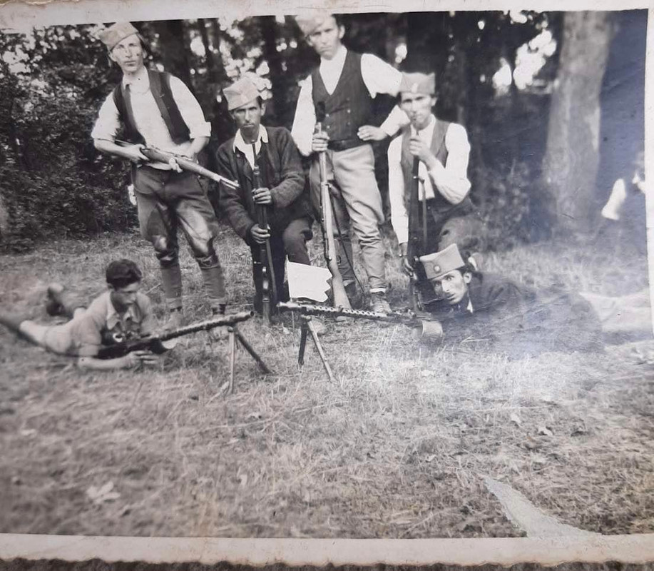 [Слика: 324185410-707051834412168-6503767027326940535-n.jpg]