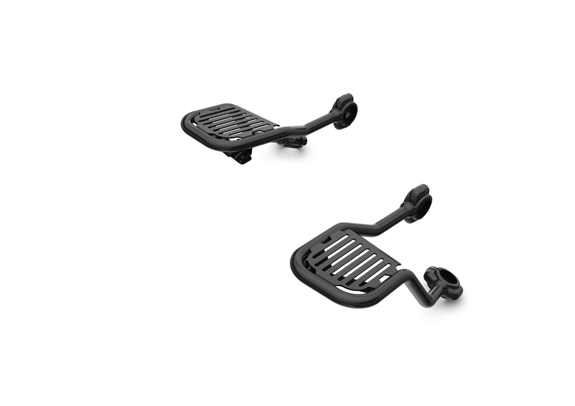 P90569092_highRes_bmw-r-18-equipment--