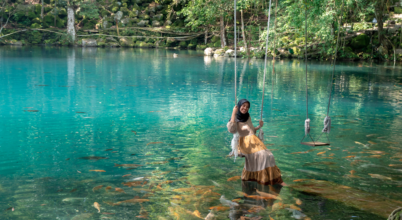 Telaga Biru Cicerem, Wisata yang Wajib Dikunjungi di Jawa Barat