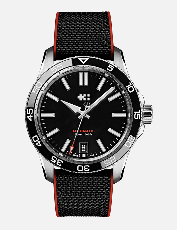 A la recherche d'une 2e montre auto : besoin de conseils - Page 4 Christopher-Ward-C60-Trident-Pro300noir-rubber