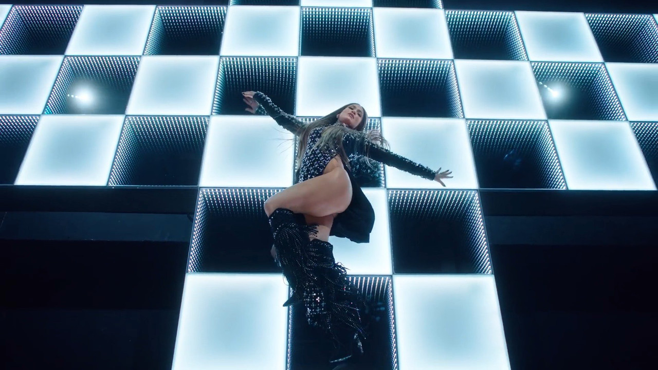 Jennifer Lopez Upskirt Show - 'Medicine' Music Video Photoshoot.