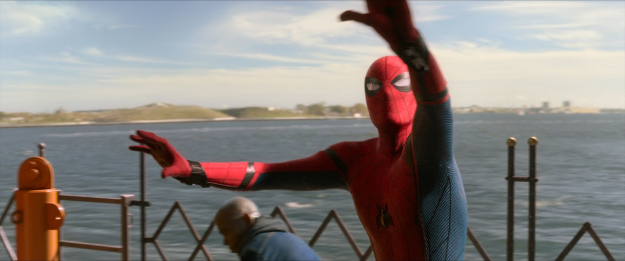 Spider-Man - Homecoming 2017 (1080p x265 10bit Tigole).mkv_snaps