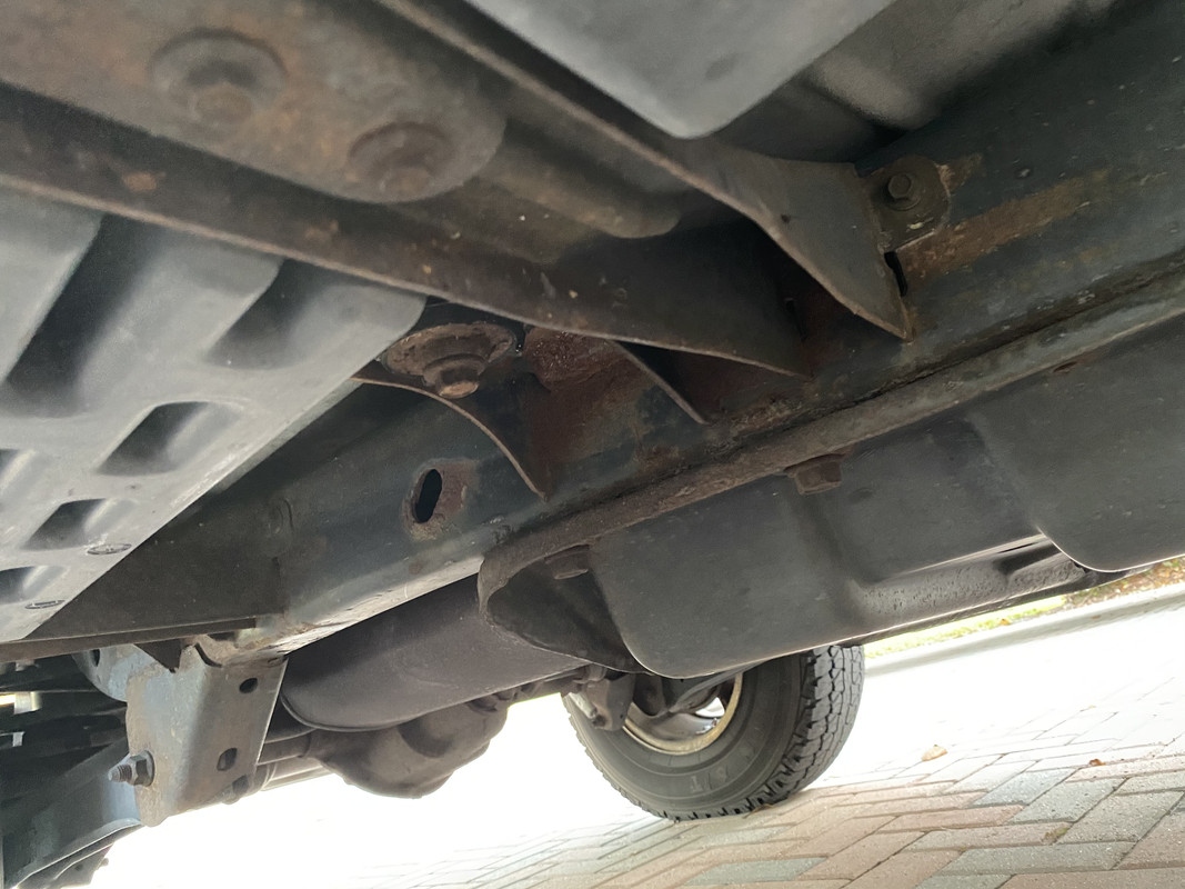 F1B057A5-C492-4320-BDC2-4DCC2EE1DE6D