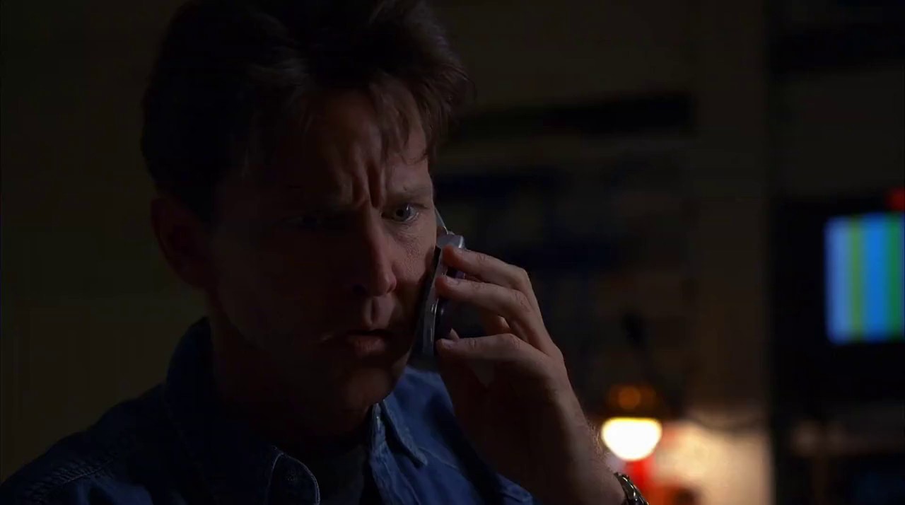 Crusader-2005-WEB-DL-Hindi-English-720p-x264-AVC-DD-2-0-ESub-mkv-0006