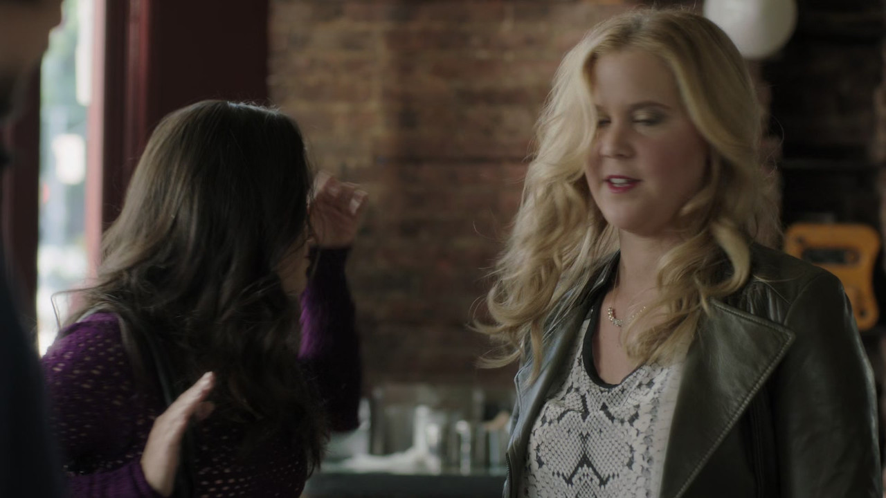 Girls (2012) - S03E01 - Females Only (1080p BluRay x265 Silence)