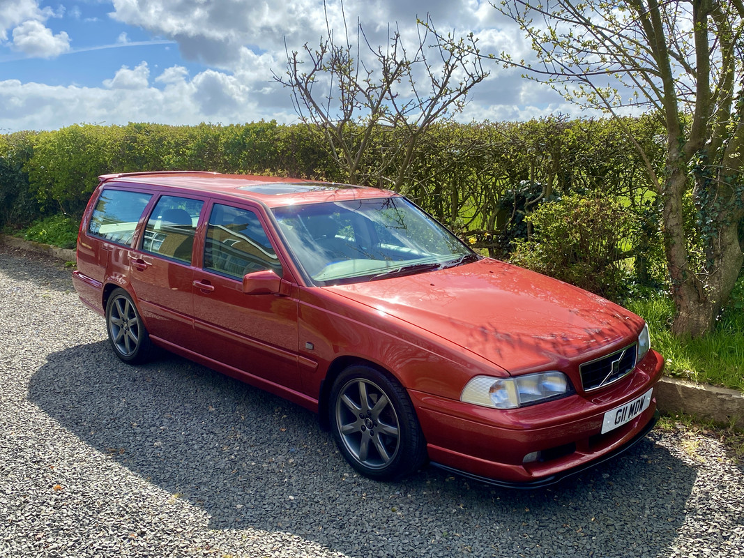 72E6CD57-E76D-434A-9984-B8A5FE2E60C7