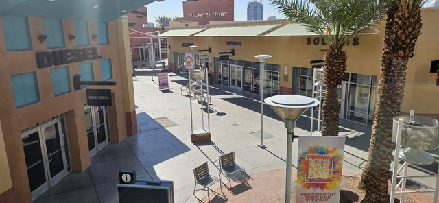 Luna de miel por la Costa Oeste de EE.UU - Blogs de USA - Las Vegas nos espera (10)