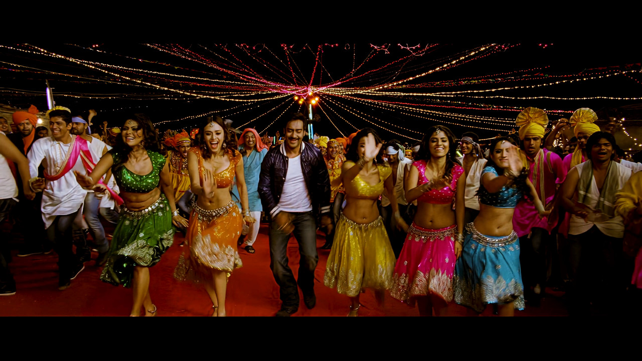 Tamanna Hot Song 03 From Himmatwala Taki O Taki 4K (Best Quality).mp4_snapshot_02.13_[2021.04.05_13.