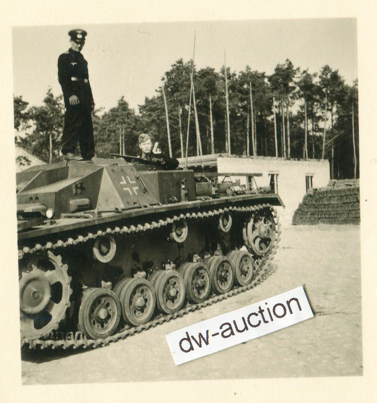 Sturmgeschütz mit Panzer Besatzung