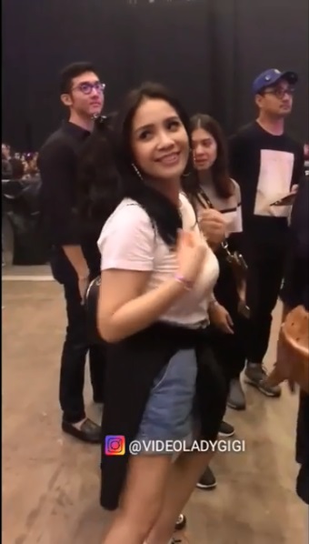 Nagita Slavina saat hadiri konser BLACKPINK di Jakarta