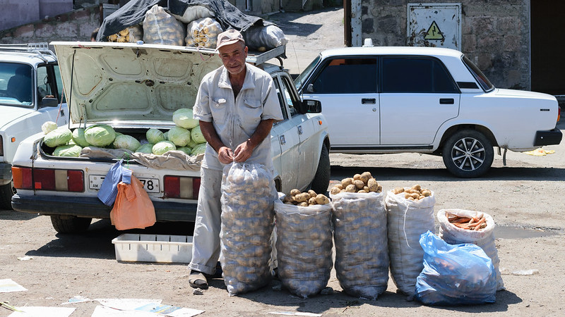 people-potato-seller.jpg