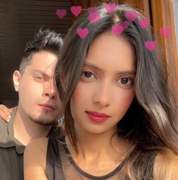 tight pussy fucked and cum on her boobs 