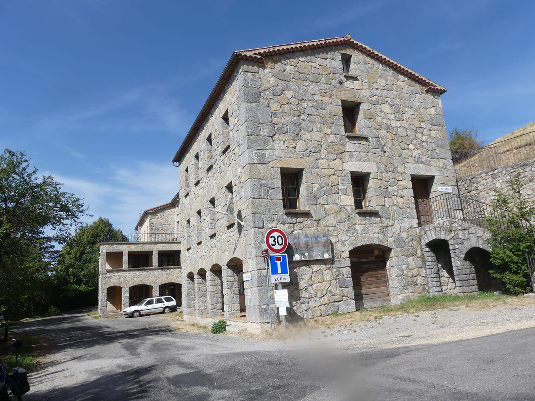 19 aout Col aiguebelette Serre Pancon Clus de Barles Dalle aux Amonites (11)