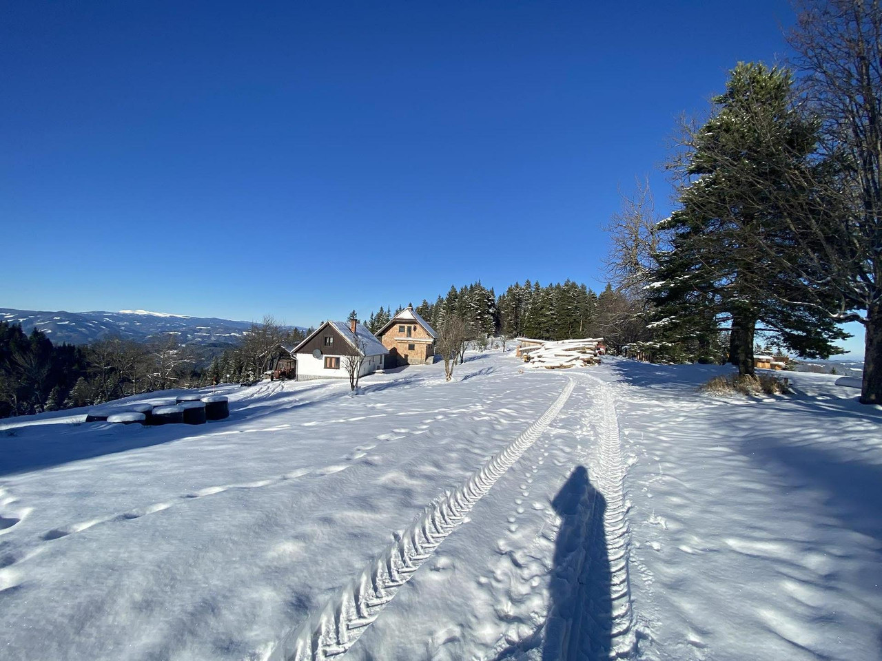 587994537 2692145661126698 4788562423408852519 n