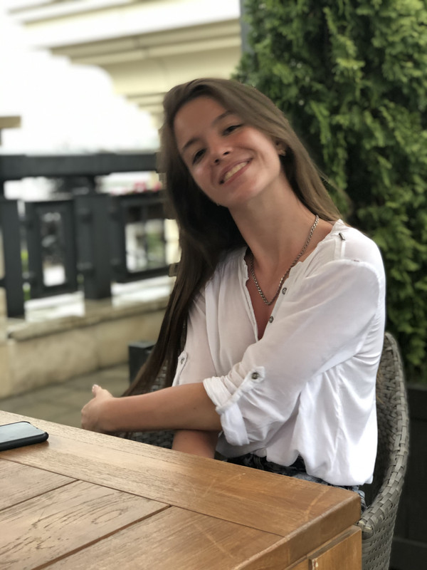 8AE8D171-A148-411D-BDEB-CD296933C52C