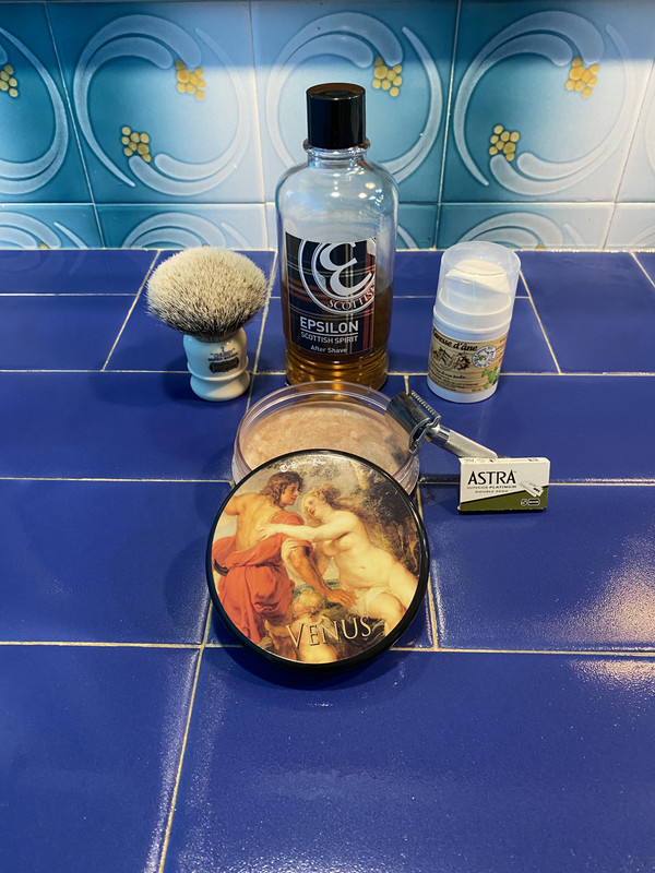 4827EDDB-32AA-4180-8AA7-7B1421EB47C9