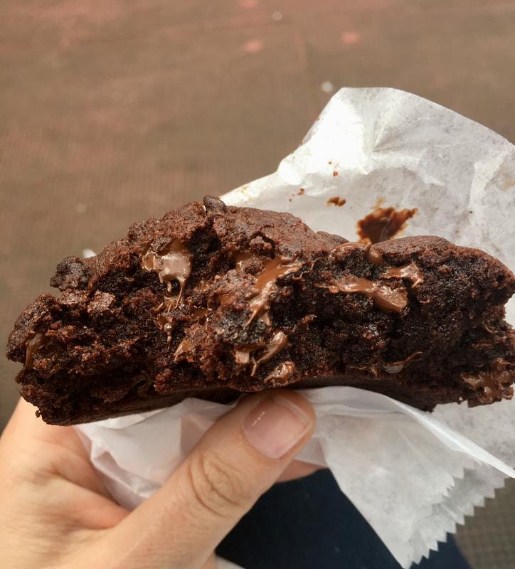 EAABC650-226A-4D3B-8364-1FD16E1A3CBB